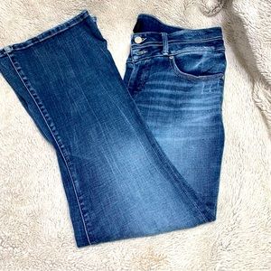 Cute women’s jeans!